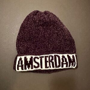 Robin Ruth Amsterdam Beanie